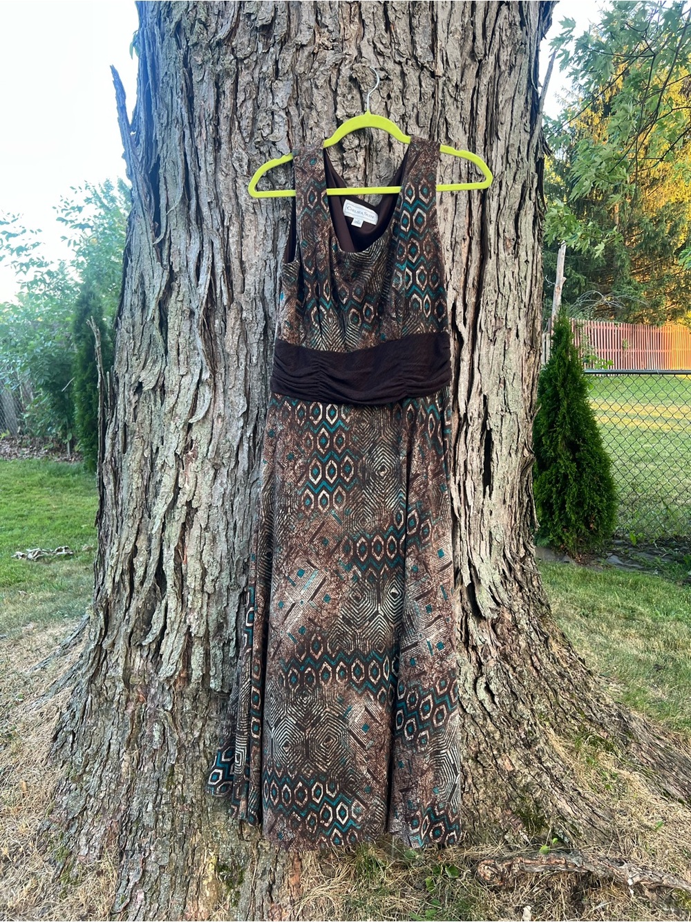 Patterned Sleeveless Chelsea Suite Maxi Dress in Brown + Teal Sz 14